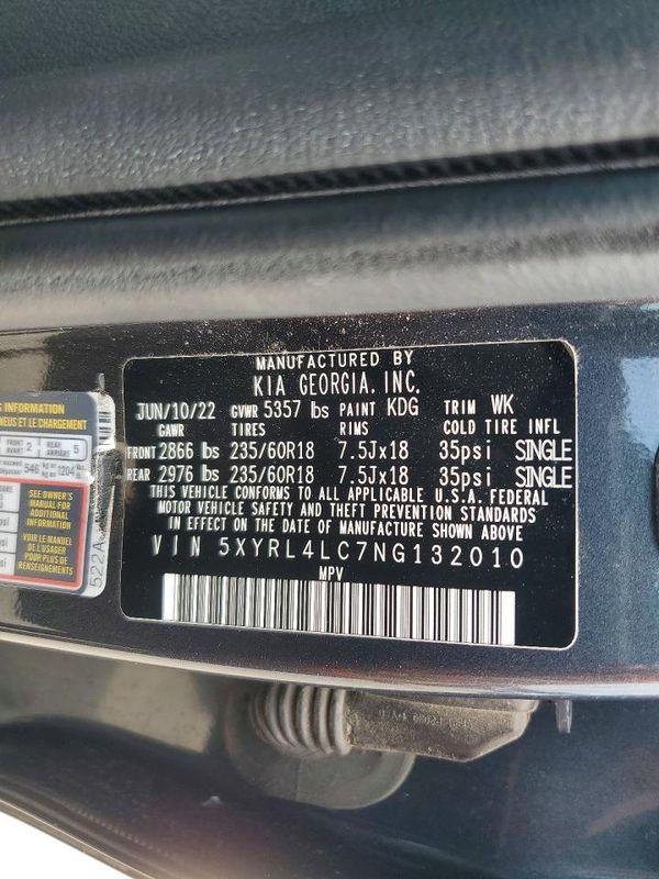 2022 KIA SORENTO S