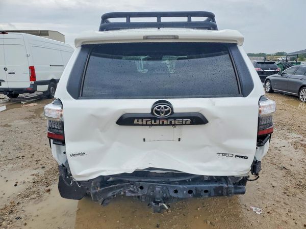 2024 TOYOTA 4RUNNER TRD Pro