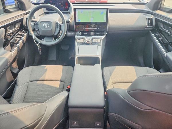2024 TOYOTA BZ4X