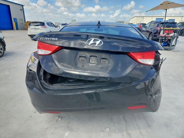 2012 HYUNDAI ELANTRA GLS(Middle grade)