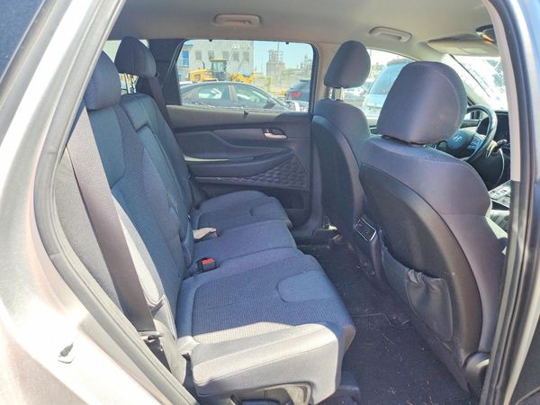 2022 HYUNDAI SANTA FE SEL w/ Premium Pkg