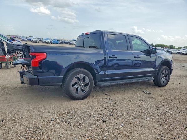2025 FORD F150