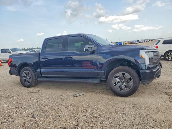 2025 FORD F150