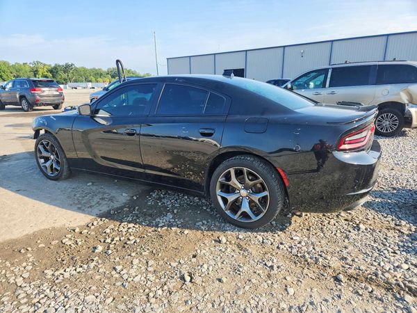 2016 DODGE CHARGER SXT