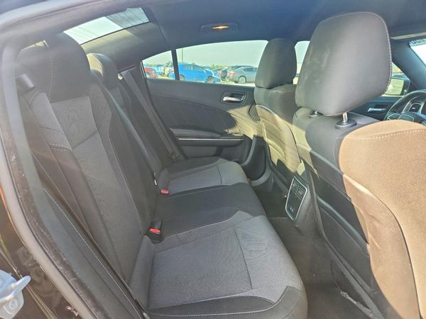 2016 DODGE CHARGER SXT