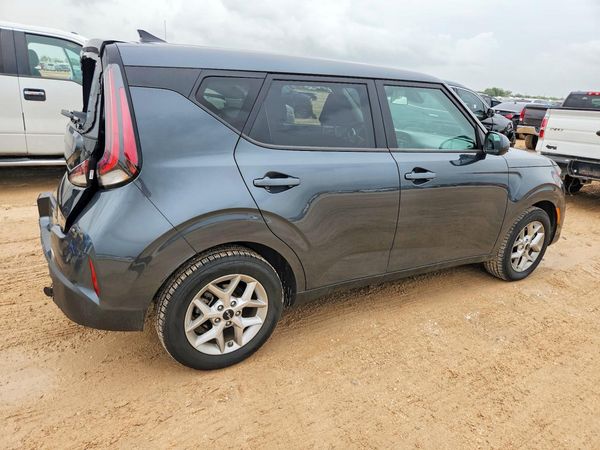 2025 KIA SOUL LX, S