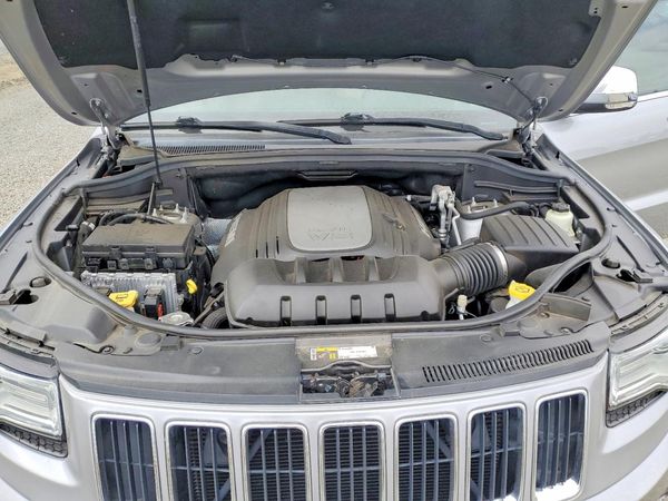 2015 JEEP GRAND CHEROKEE LIMITED 4X4