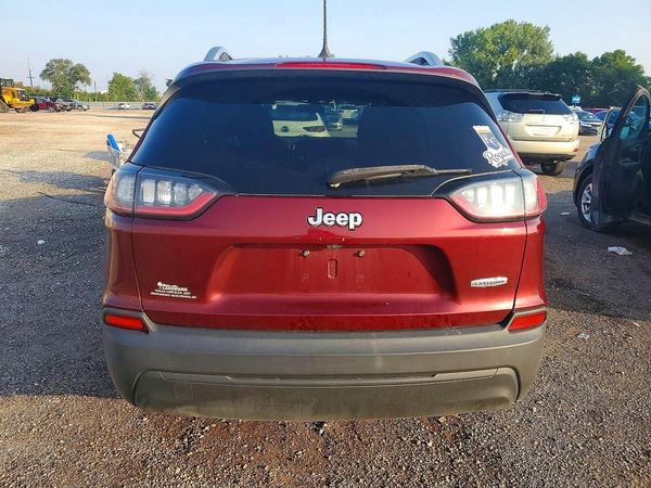 2019 JEEP CHEROKEE LATITUDE FWD