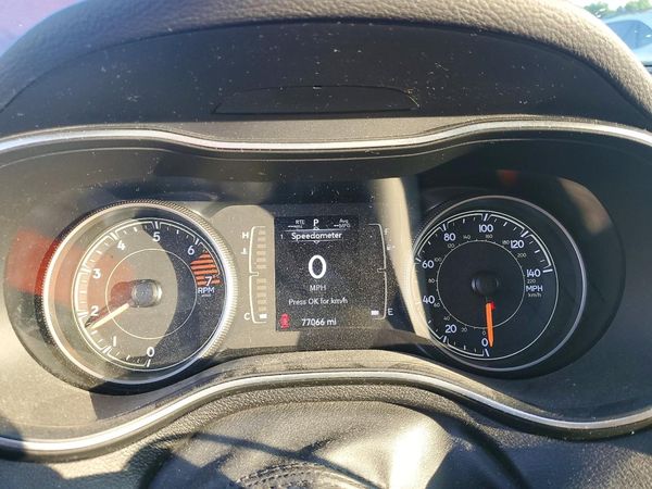 2019 JEEP CHEROKEE LATITUDE FWD