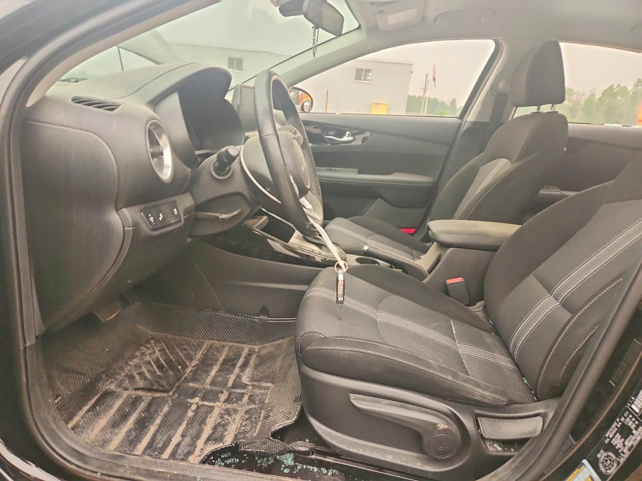 2023 KIA FORTE