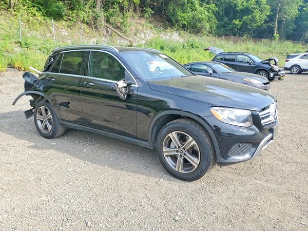 2018 MERCEDES-BENZ GLC