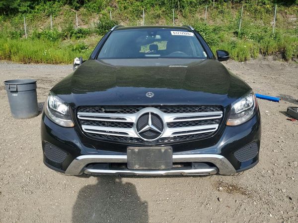 2018 MERCEDES-BENZ GLC