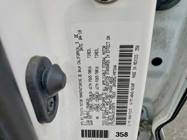 2018 TOYOTA TACOMA