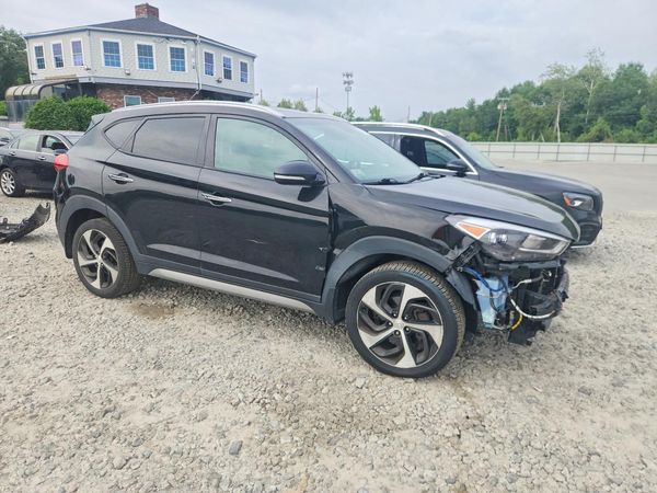 2017 HYUNDAI TUCSON