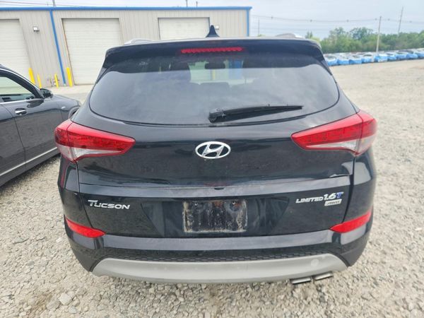 2017 HYUNDAI TUCSON