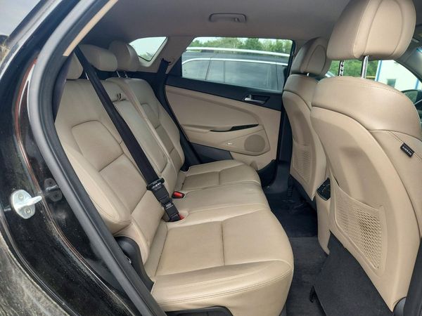 2017 HYUNDAI TUCSON