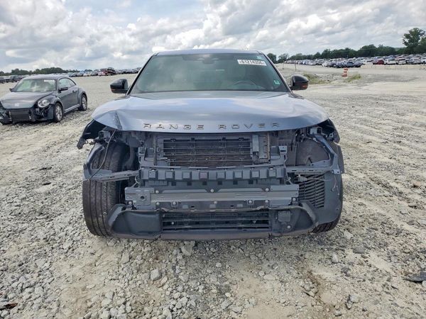 2021 LAND ROVER RANGE ROVER VELAR R-Dynamic S