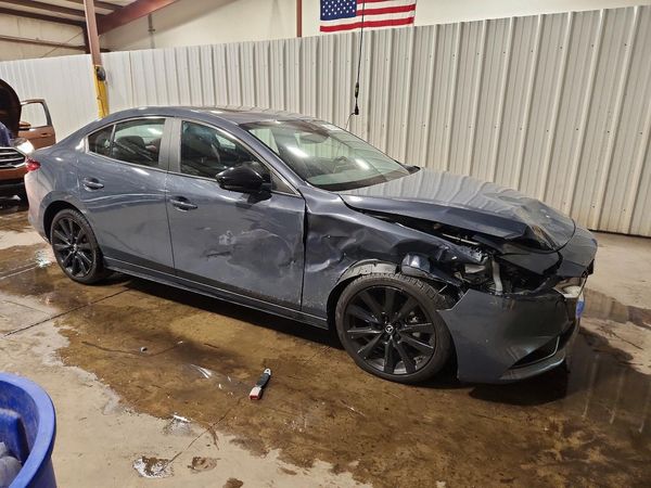 2023 MAZDA 3 Preferred Package