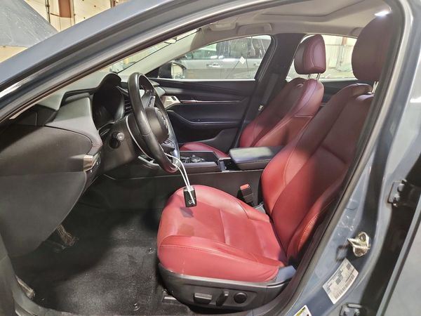 2023 MAZDA 3 Preferred Package