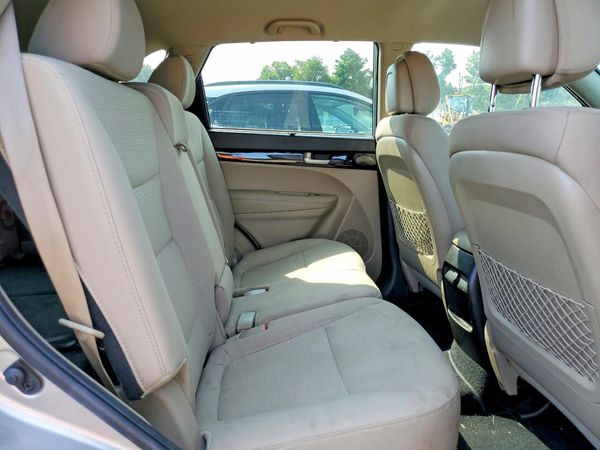 2015 KIA SORENTO GL
