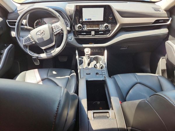 2023 TOYOTA HIGHLANDER