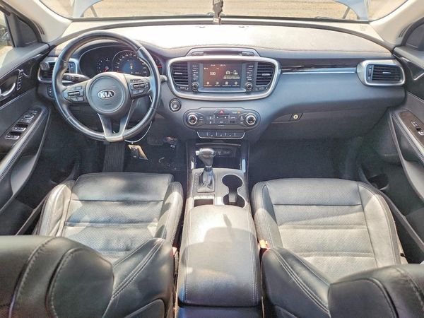2017 KIA SORENTO EX