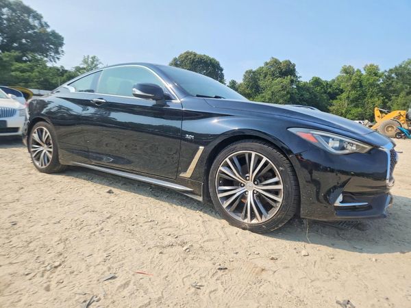 2018 INFINITI Q60