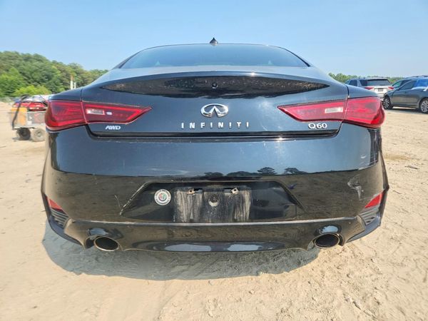 2018 INFINITI Q60
