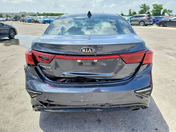2021 KIA FORTE FE, LXS