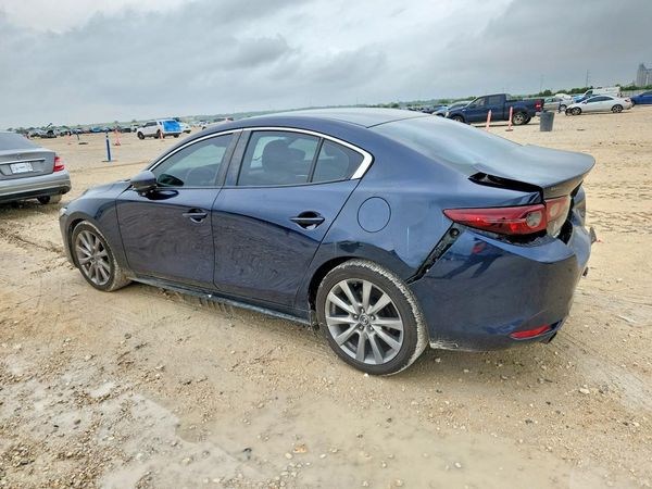 2019 MAZDA 3