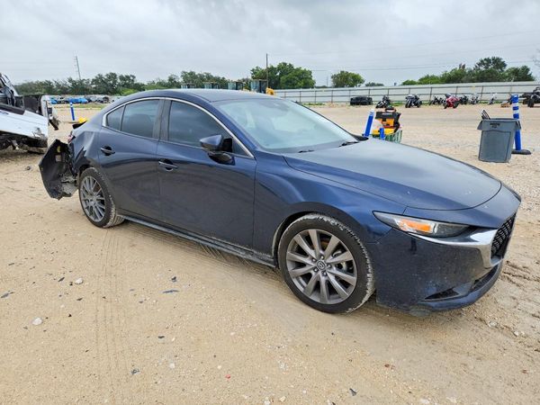 2019 MAZDA 3