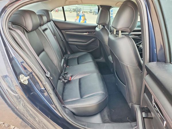 2019 MAZDA 3