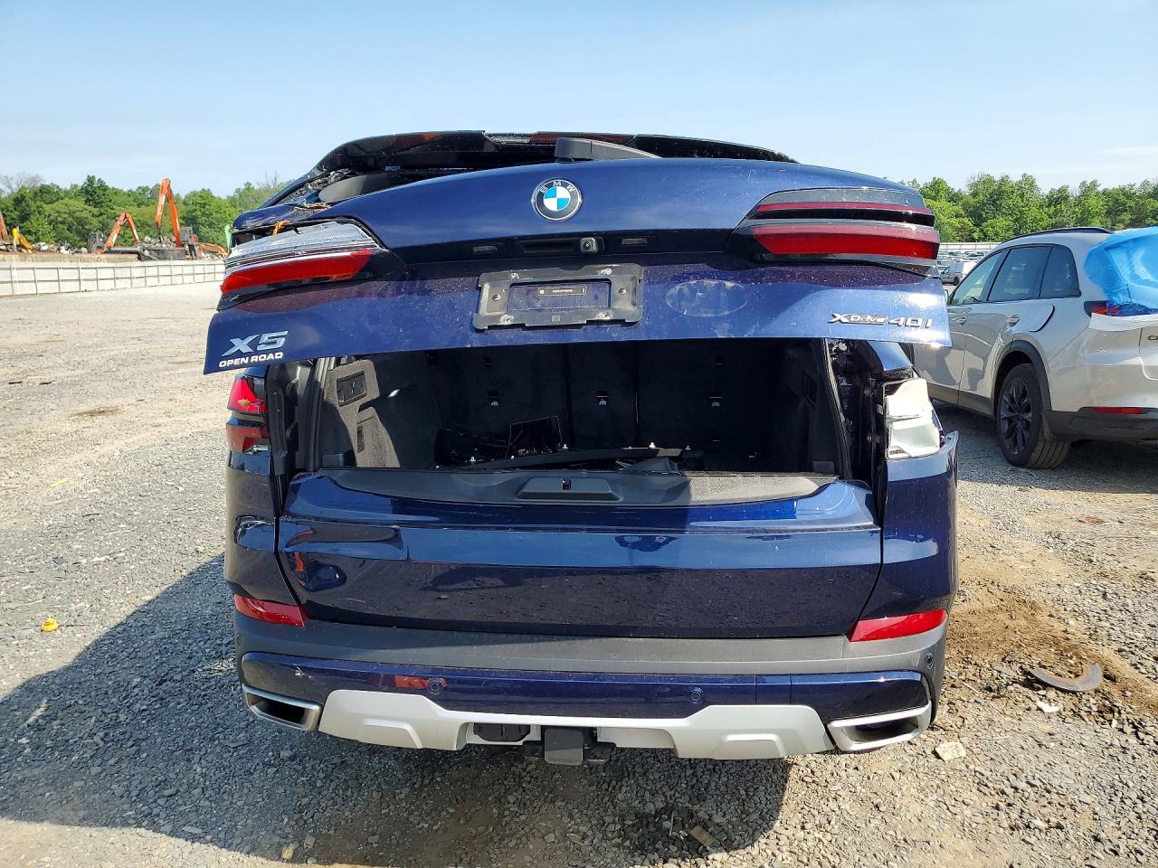 2026 BMW X5 xDrive40