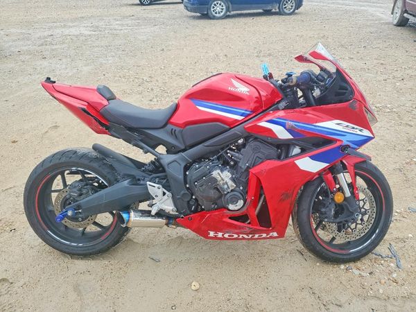 2026 HONDA CBR CYCLE