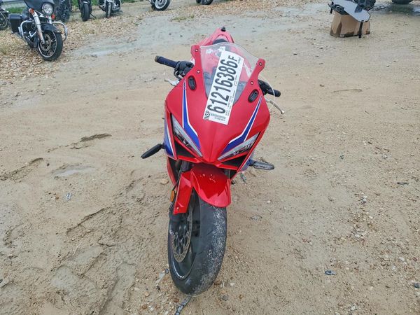 2026 HONDA CBR CYCLE
