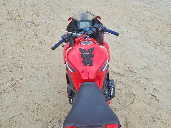 2026 HONDA CBR CYCLE