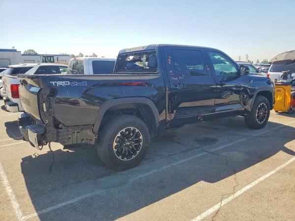 2025 TOYOTA TUNDRA
