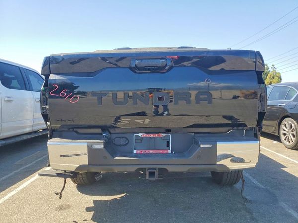 2025 TOYOTA TUNDRA
