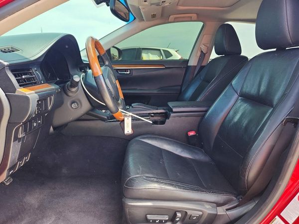 2015 LEXUS ES