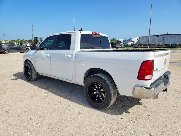 2019 RAM 1500 CLASSIC SLT