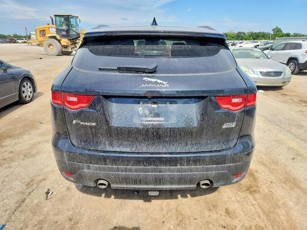 2018 JAGUAR F-PACE