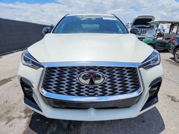 2023 INFINITI QX55 Luxe