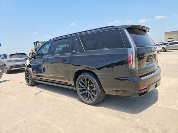 2024 CADILLAC ESCALADE