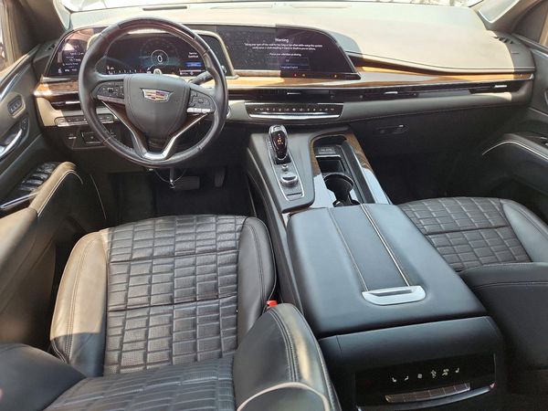 2024 CADILLAC ESCALADE