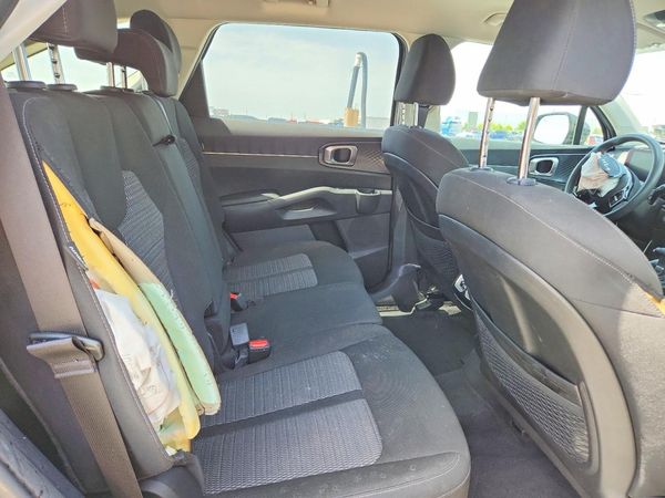 2025 KIA SORENTO