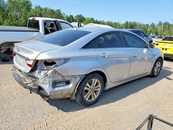 2012 HYUNDAI SONATA Middle-low level