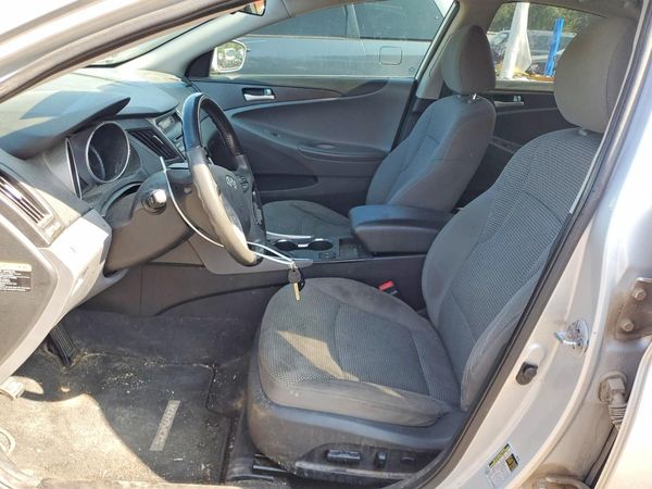 2012 HYUNDAI SONATA Middle-low level