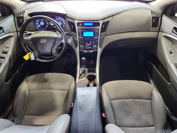 2013 HYUNDAI SONATA
