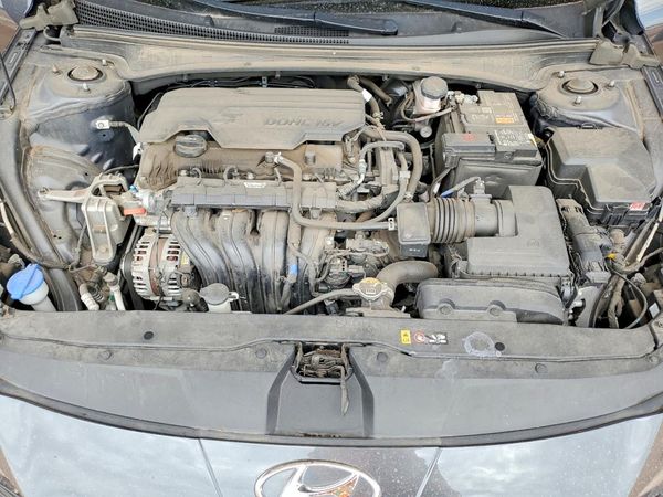 2022 HYUNDAI ELANTRA SEL w/Convenience Pkg