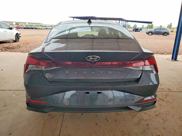 2022 HYUNDAI ELANTRA SEL w/Convenience Pkg